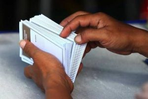 Masyarakat Demo Kejari Pamekasan, Tuntut Kejelasan Tiga Dugaan Kasus Korupsi