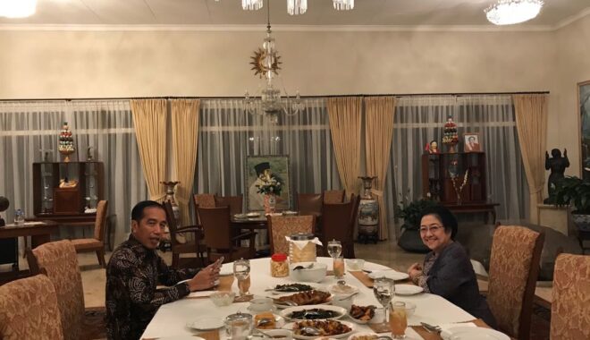 Masyarakat Demo Kejari Pamekasan, Tuntut Kejelasan Tiga Dugaan Kasus Korupsi