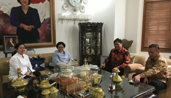 Masyarakat Demo Kejari Pamekasan, Tuntut Kejelasan Tiga Dugaan Kasus Korupsi