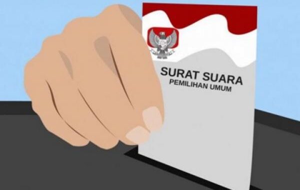 Masyarakat Demo Kejari Pamekasan, Tuntut Kejelasan Tiga Dugaan Kasus Korupsi