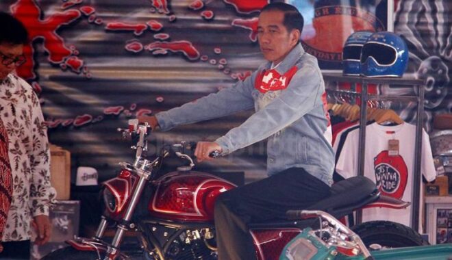 Masyarakat Demo Kejari Pamekasan, Tuntut Kejelasan Tiga Dugaan Kasus Korupsi