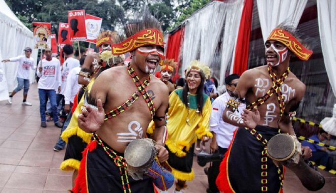Warga Probolinggo Resah, Pocong Bersajam Berkeliaran di Area Pemakaman