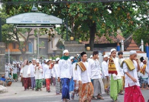 Tantangan Santri Milenial