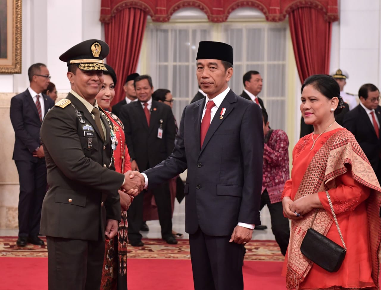 Presiden Jokowi Lantik Andika Perkasa sebagai KSAD