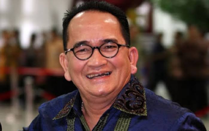 Ruhut Menilai Prabowo-Sandi Hanya Janji Untuk Bikin Uang Braille