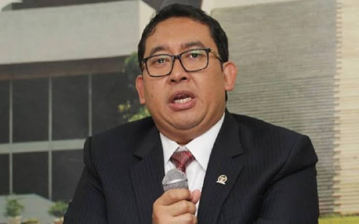 Kiai Mu’min: Fadli Zon Tak Beradab kepada Mbah Moen