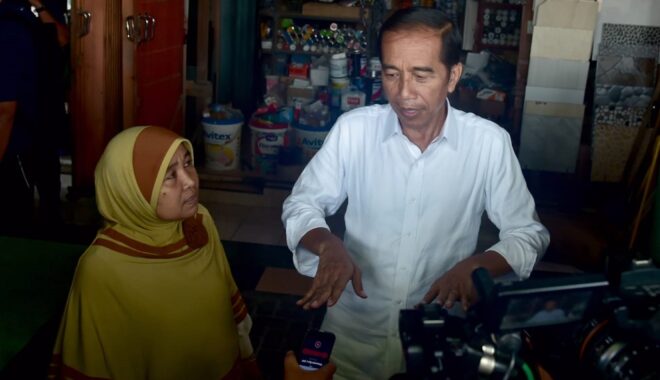 Masyarakat Demo Kejari Pamekasan, Tuntut Kejelasan Tiga Dugaan Kasus Korupsi