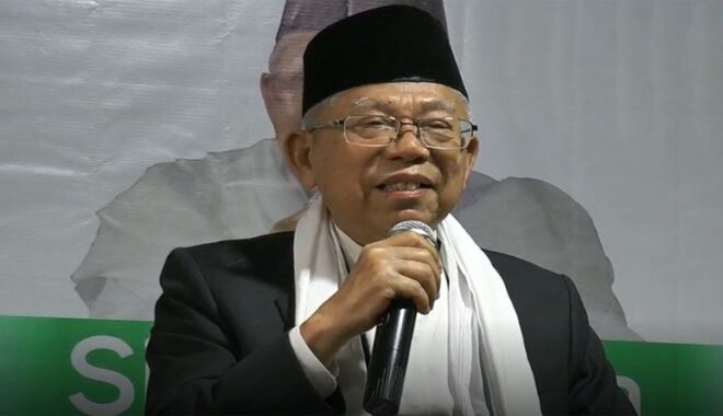 Warga Probolinggo Resah, Pocong Bersajam Berkeliaran di Area Pemakaman