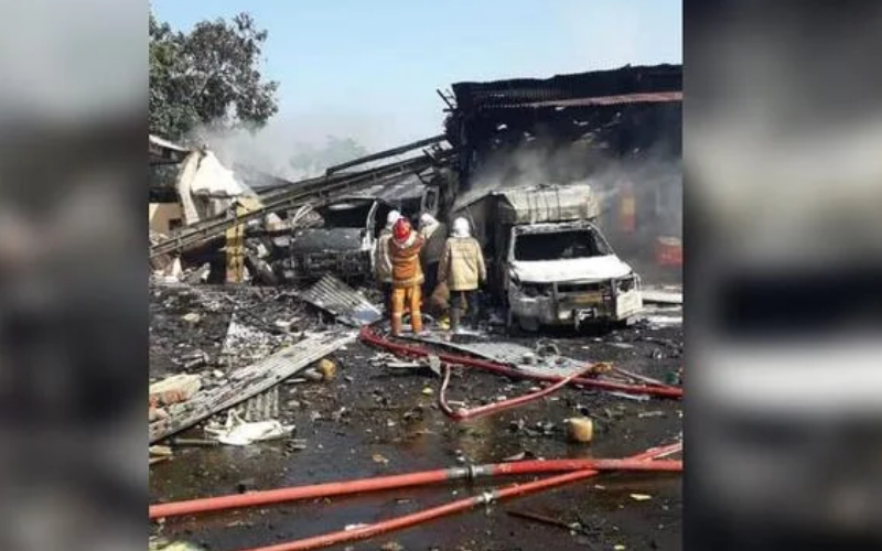 Gudang Amunisi Mako Brimob Jateng Meledak