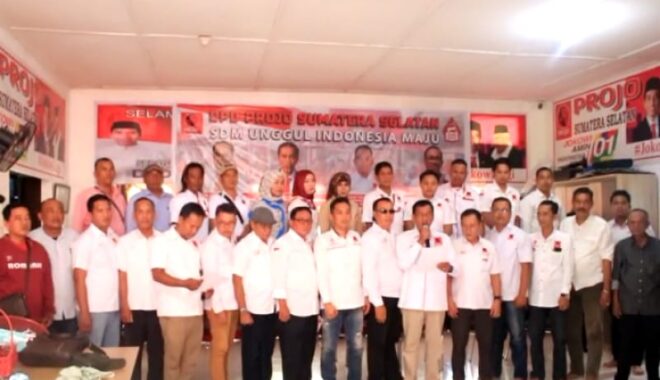Warga Probolinggo Resah, Pocong Bersajam Berkeliaran di Area Pemakaman