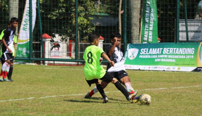 Warga Probolinggo Resah, Pocong Bersajam Berkeliaran di Area Pemakaman