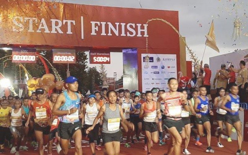 10 Ribu Lebih Peserta Meriahkan Borobudur Marathon 2019