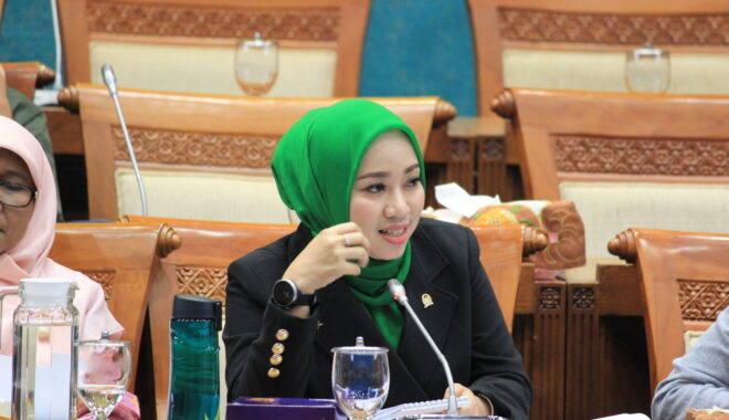 Masyarakat Demo Kejari Pamekasan, Tuntut Kejelasan Tiga Dugaan Kasus Korupsi