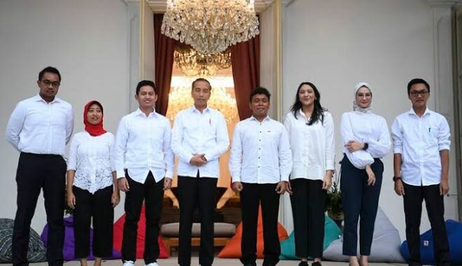 Warga Probolinggo Resah, Pocong Bersajam Berkeliaran di Area Pemakaman