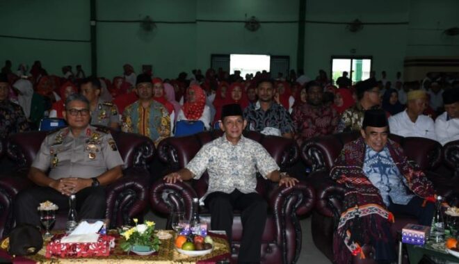 Masyarakat Demo Kejari Pamekasan, Tuntut Kejelasan Tiga Dugaan Kasus Korupsi