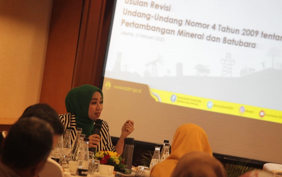 Ratna 