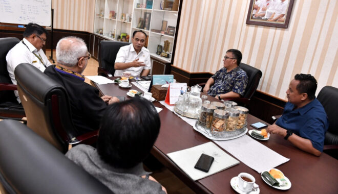 Masyarakat Demo Kejari Pamekasan, Tuntut Kejelasan Tiga Dugaan Kasus Korupsi