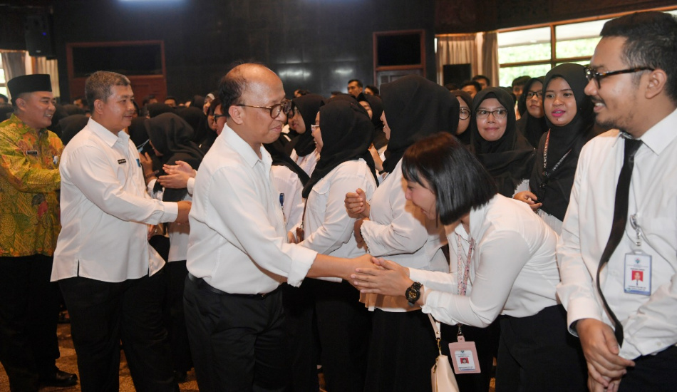 Kemendes PDTT Ambil Sumpah PNS Baru