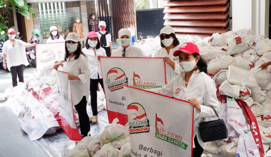 Pertiwi Indonesia dan Relawan Anak Bangsa Salurkan 6.000 Paket Sembako