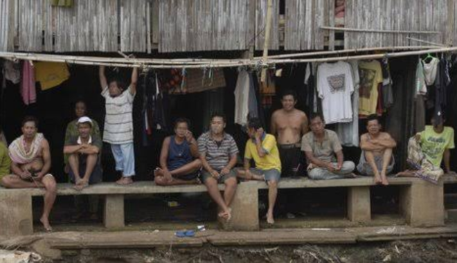 Warga Probolinggo Resah, Pocong Bersajam Berkeliaran di Area Pemakaman