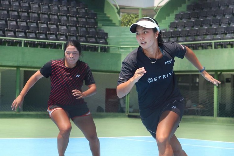 Atlet tenis nasional melakukan latihan di Gelora Bung Karno © Kemenpora