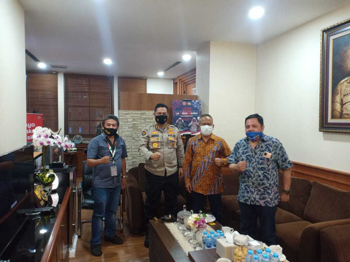 Polri Siapkan Rompi Wartawan untuk Liput Demo