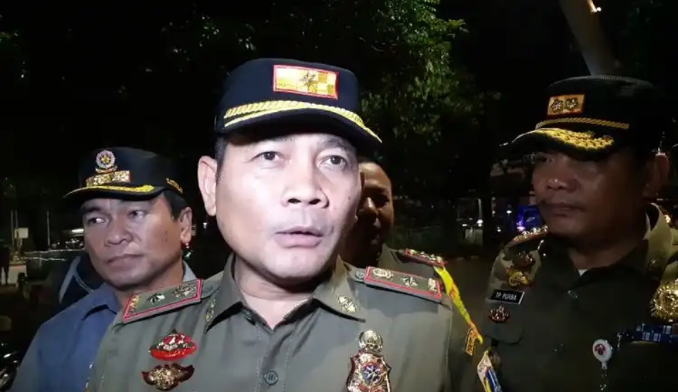 Karena Layani Tamu Saat PSBB, Satpol PP DKI Jakarta Segel Top 10