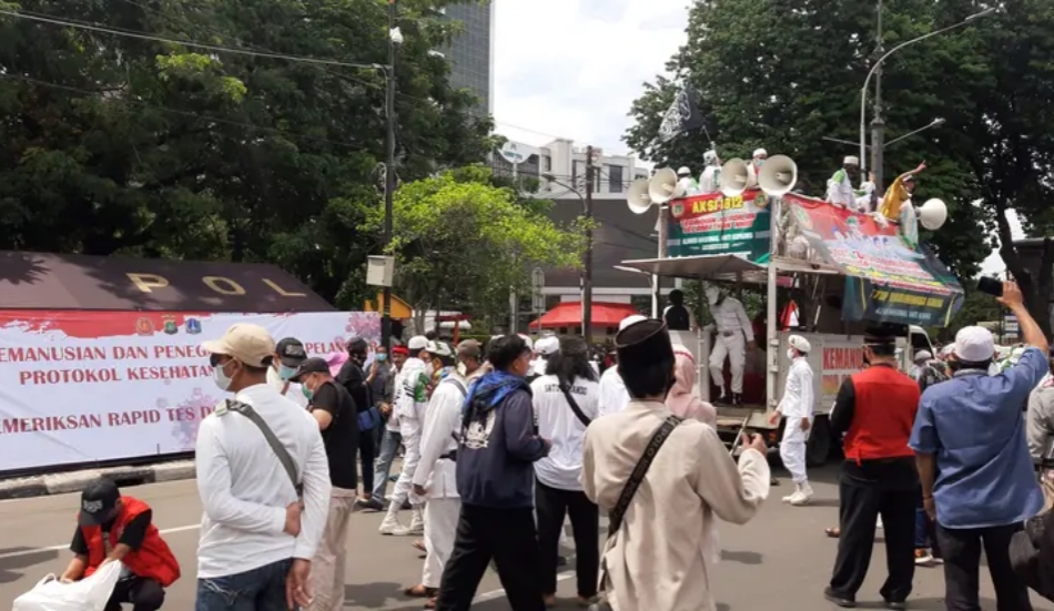 7 Orang Simpatisan Rizieq Shihab Ditahan