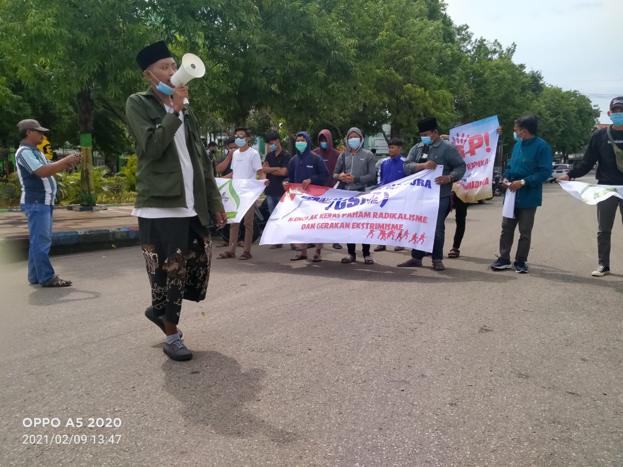 Santri Madura Menolak Radikalisme di Pulau Garam