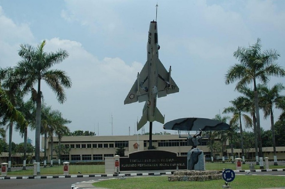 Monumen Pesawat MiG-21 di Kohanudnas. (Foto: Dok. Kohanudnas)