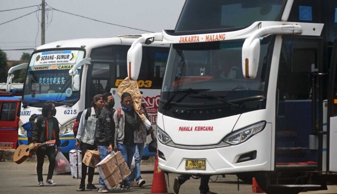 Masyarakat Demo Kejari Pamekasan, Tuntut Kejelasan Tiga Dugaan Kasus Korupsi