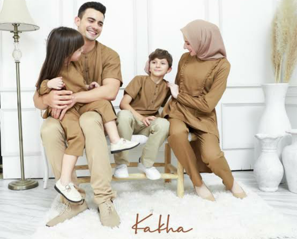 Pilihan Busana Lebaran untuk Keluarga