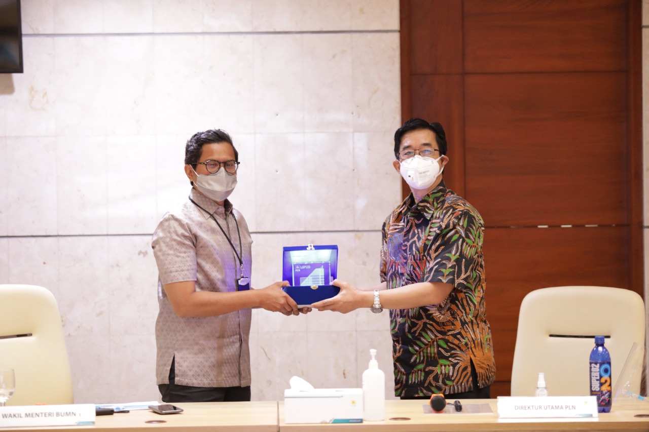 Wakil Menteri BUMN apresiasi capaian program digitalisasi PLN (Foto: PLN/Serikat News) 