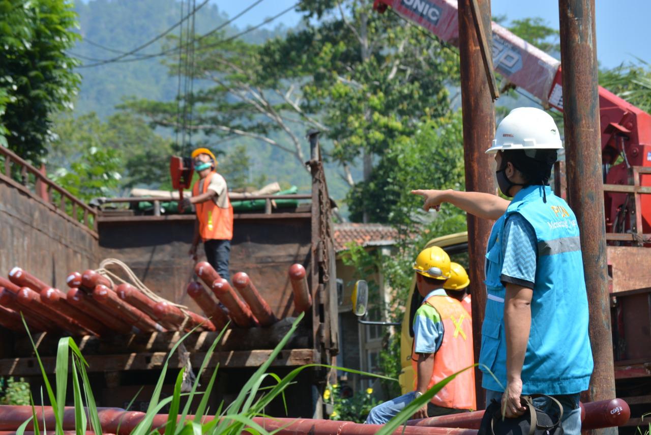 PLN mengalokasikan Rp61 miliar untuk membangun infrastruktur kelistrikan di desa tersebut (Foto: PLN/Serikat News) 