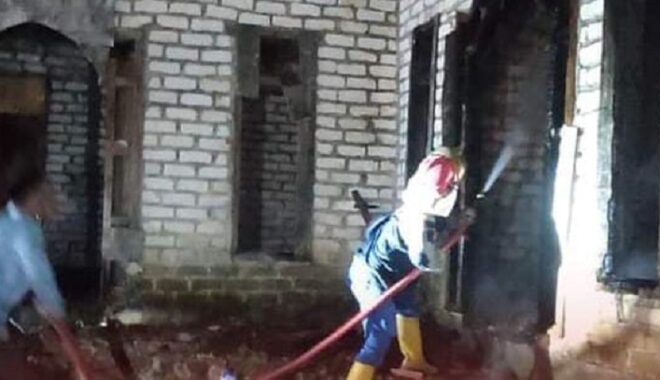 Warga Probolinggo Resah, Pocong Bersajam Berkeliaran di Area Pemakaman