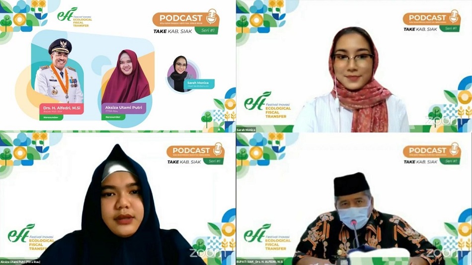 Bupati Kabupaten Siak, H. Alfedri dan Staf Data dan Riset Fitra Riau, Aksiza Utami Putri saat menjadi narasumber dan Sarah Monica sebagai host dalam Podcast “Kepala daerah Penggagas Insentif Fiskal Berbasis Ekologi” seri ke-1 Transfer Anggaran Kabupaten berbasis Ekologi (TAKE) Kabupaten Siak, Selasa (21/9). (Foto: Ist/Serikat News)