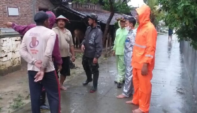 Masyarakat Demo Kejari Pamekasan, Tuntut Kejelasan Tiga Dugaan Kasus Korupsi