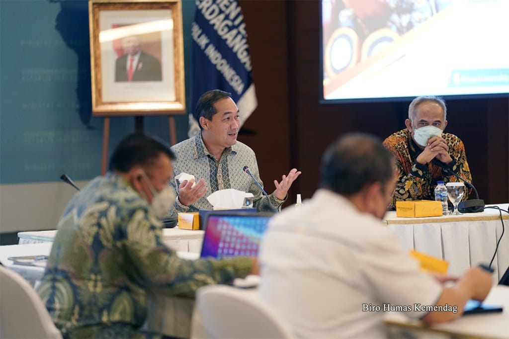 Pemerintah Jamin Ketersediaan Beras Selama Tahun 2021 Melalui Optimalisasi Penyerapan Hasil Produksi Dalam Negeri