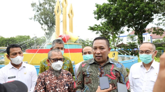 Dibangun Melalui CSR Medco Energi, Keberadaan Air Mancur Tambah Eksotika Taman Wijaya Kusuma Sampang