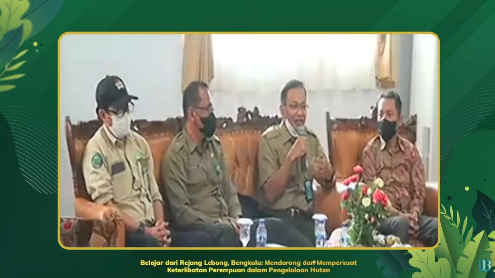 Kolaborasi dan Ketersediaan Akses Menjadi Kunci Keterlibatan Perempuan dalam Pengelolaan Hutan