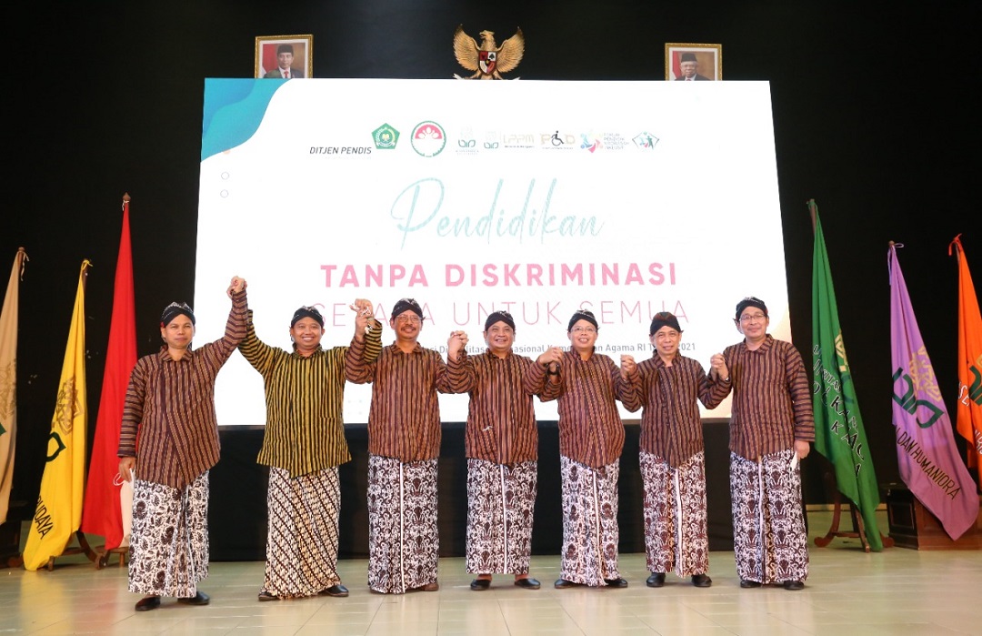 Acara puncak peringatan Hari Disabilitas Internasional Kemenag RI, di gedung Prof. H.M. Amin Abdullah, UIN Sunan Kalijaga Yogyakarta,  Jumat (3/12). (Foto: Dok. UIN Suka)