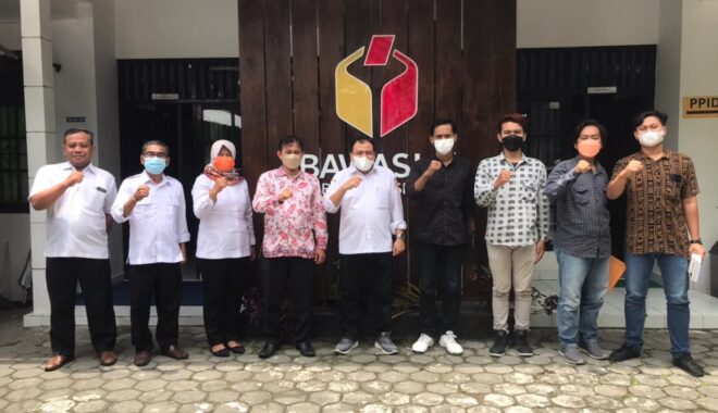 Link Live Streaming MU vs Aston Villa Pekan ke-30 Premier League 2025/2026