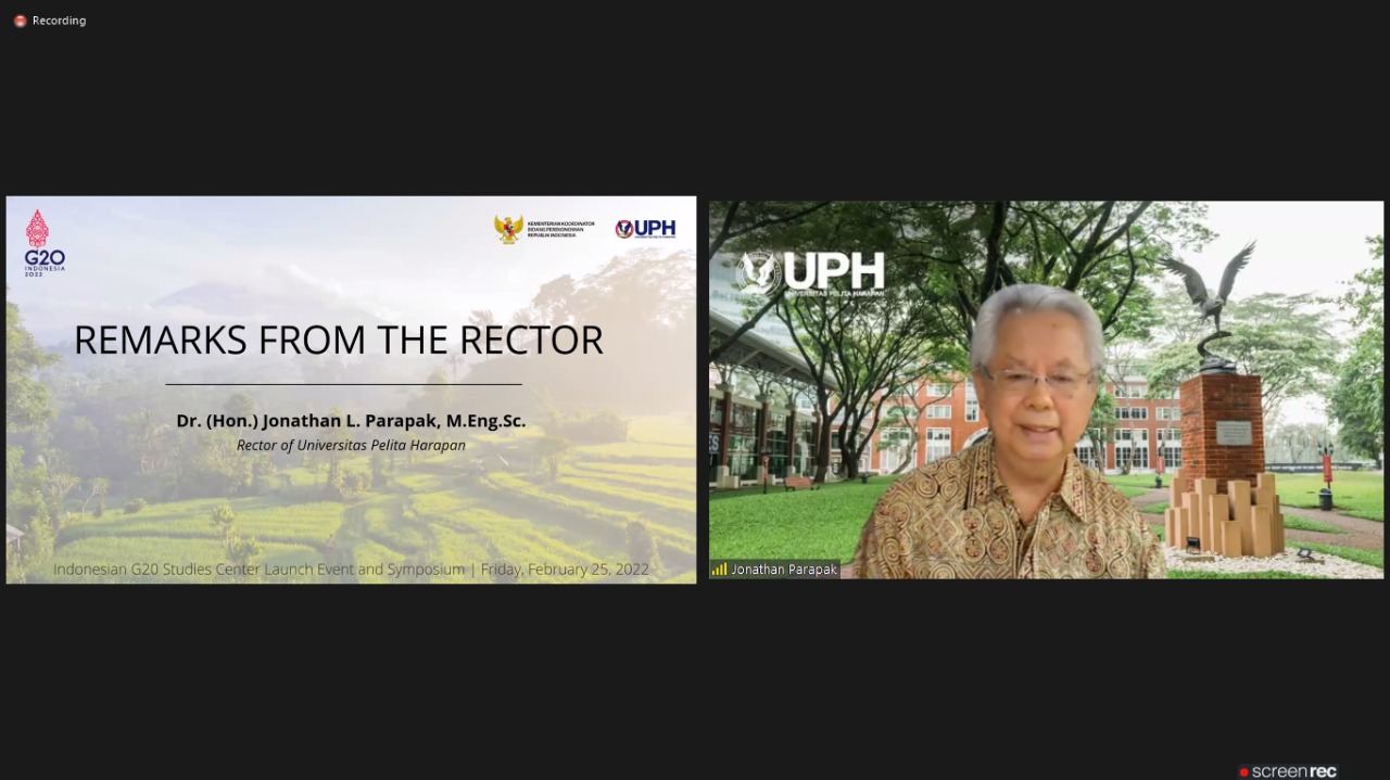 DR. (Hon.) Jonathan L. Parapak, M.Eng., Sc. Rektor UPH. (Foto: Istimewa) 