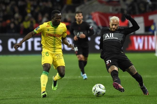 PSG kalah di markas Nantes dengan skor 1-3 dalam lanjutan Ligue 1. (Foto: AFP) 