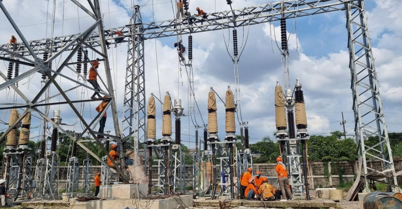 Infrastruktur GIS 150 kV Gunungsari dan SUTT 150 kV Gunungsari Incomer akan mengurangi beban listrik dari GIS 150 kV Darmogrande dan GIS 150 kV Waru. (Foto: PLN/Serikat News)