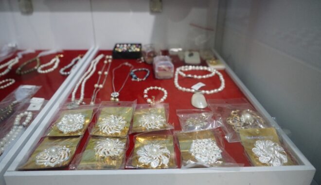 Masyarakat Demo Kejari Pamekasan, Tuntut Kejelasan Tiga Dugaan Kasus Korupsi