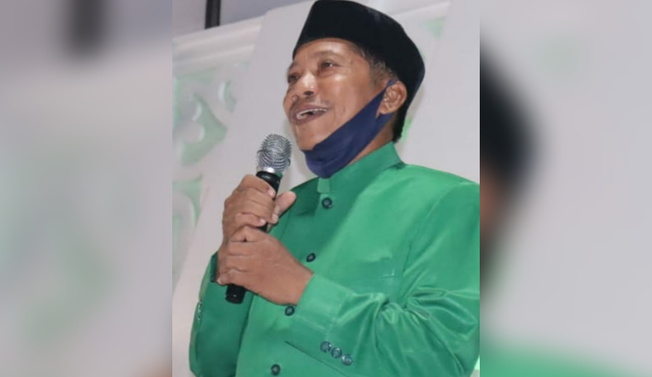 KH Heri Kuswanto, saat mengisi ceramah di Kantor Balai Penyelenggara Jaminan Kesehatan Sosial (Bapel Jamkesos) DIY, Senin 18 April 2022. (Foto: Serikat News) 