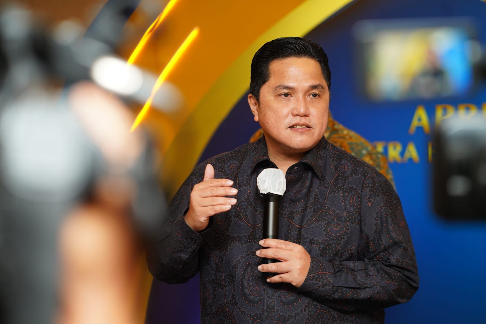 Sebagai bentuk sinergi BUMN, PLN menggunakan produk dan jasa yang dihasilkan BUMN dalam mendukung kegiatan operasional dan bisnis perseroan. Sumber Foto: Humas Kementerian BUMN