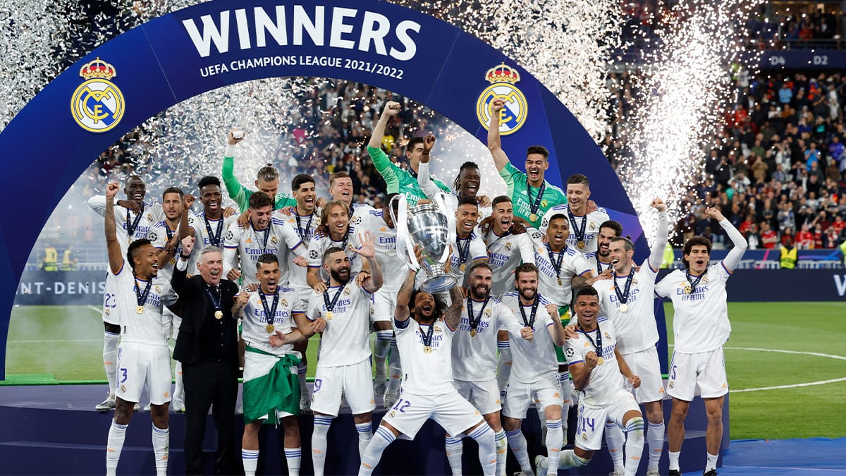 Euforia kemenangan Real Madrid vs Liverpool di Final Liga Champions 2021-2022. (Foto: Twitter.com/Real Madrid C.F)