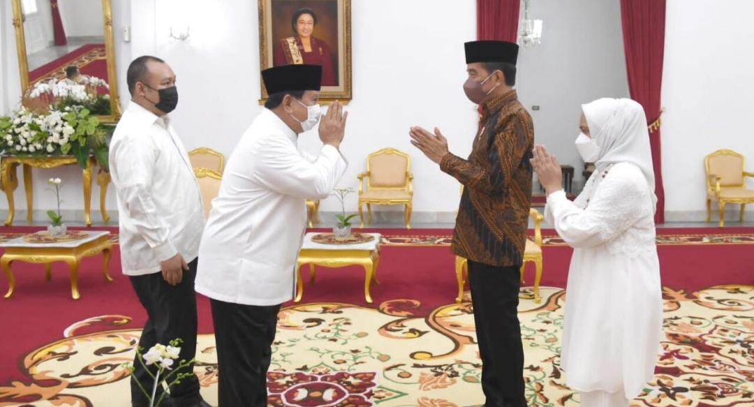 Presiden Jokowi menerima kedatangan Menhan Prabowo Subianto di Gedung Agung, Istana Kepresidenan Yogyakarta. (Foto: BPMI Setpres)